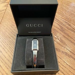 Gucci watch with diamonds